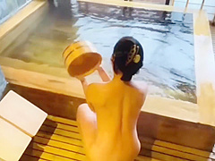 Traveling To A Woman Alone Minakami Natural Hot Spring Gunma Prefecture