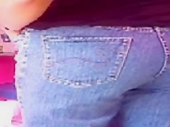 Tuvo sexo anal y no se limpio los mecos de su culo