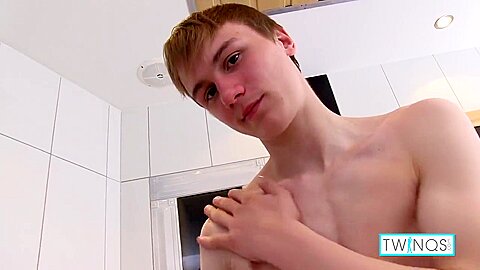 Twink Liam Masturbates And Cums In The Shower!