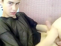 Twink Shows Everything On Webcam