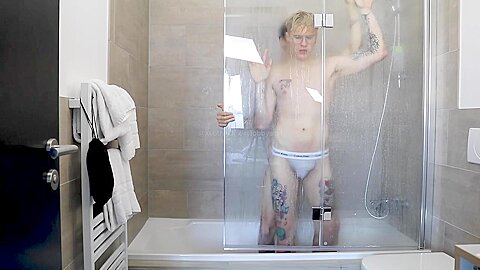 Twink With Huge Cock Breeds teenager 18+ In The Shower