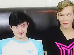 Twinks tight hole is fucked bareback and takes amazing loads