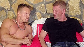Two Couples Meet Secretly In A Love Nest - DeutscheOmas