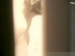 Two teens 18+ spied in the bathroom