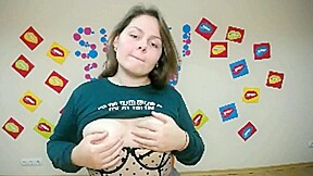 Ukrainian whore Anna gets her tits out