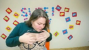 Ukrainian whore Anna gets her tits out