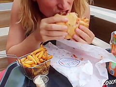 Une Journee En Ville (france) Et On Passe Nuit A Lhotel - Lounalphas Vlog