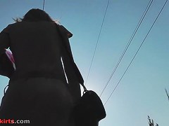 Unforgettable golden-haired upskirt