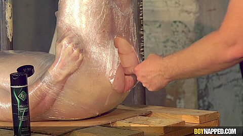Using His Twinky Boy Holes - 1 - Avery Munroe & Sbastian Kane