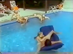 Vintage Pool Party (german dub)