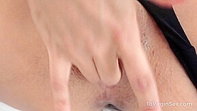 18 Virgin Sex - Playful blonde gets solo orgasm