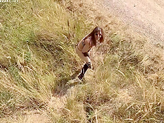 Voyeure See teen 18+ Masturbate Outdoor And Fuck !!