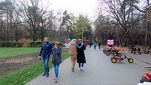 Walking around city park with Step sister and making public sex in the forest