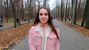 Walking around city park with Step sister and making public sex in the forest