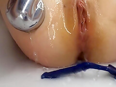 Washing And Shaving The Pussy Closeup!! 5 Min