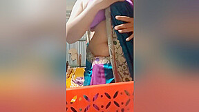 Wearing Green Saree At Home  Masturbation Time When Alon In Home