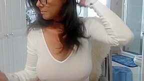 Wet Gorgeous Step mommy Flashing On Camshow