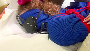 Wool bondage lessons
