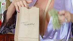 Working Overtime For Mrs Foxxx With Diamond Foxxx, Carlo Carerra - Brazzers