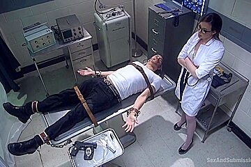 Xander Corvus And Casey Calvert In The Dirty Cop