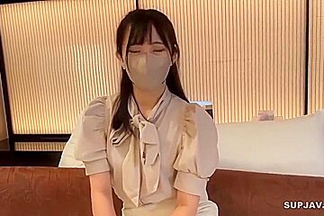 Year-old Cram School Teacher Who Is Too Pure  When
