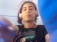 Young Amateur teen 18+ In Solo Masturbation Getting Kinky