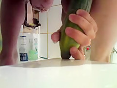 ZUCCHINI IN ASS
