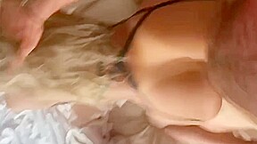 baise intense see termine par une belle éjac