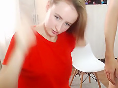 big dick boyfriend knee down and eat my blonde pussy