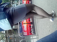 candid legs in public