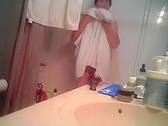 caught a chubby Step mom with her clothes off