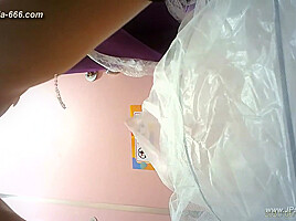 chinese girls go to toilet 290