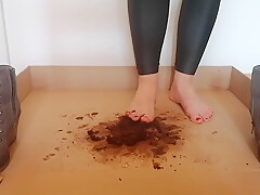 [custom Clip] Lady Leyla Crushing Muffins