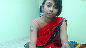 desi cutie shows off body 1