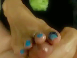 footjob - Good handjob footjob - nikki