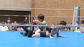 japanese man and woman mixed wrestling