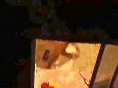 la vecina de abajo