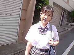 やわ乳の神ボディ美少女がぬるぬるご奉仕でイカせちゃう