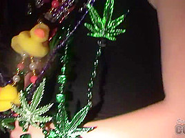 neverbeforeseen Mardi Gras Girls Flashing Pussy And Tits On The Streets Of New Orleans - SouthBeachCoeds