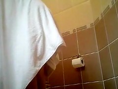 nice guest friend shower spycam2