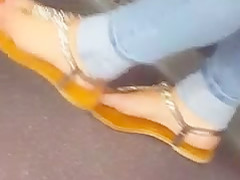 nice pink toes
