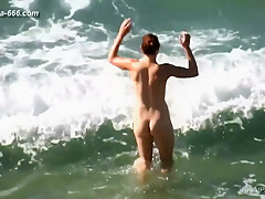 peeping Naturist Beach ***