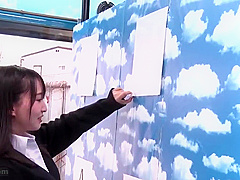 230827チンチン当てられるかバトルd1