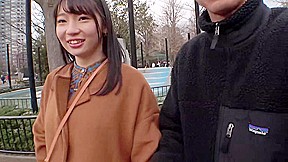 ギャルがオナホコキ悶える男を見て小悪魔笑顔でシコりまくる