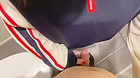 スーハのトレてサッカー部マネーシャーの彼女とキャフtンのsex 14 Min