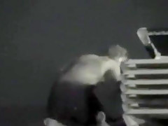 tapes a dude with soccer shirt fucking a partyslut at the beach