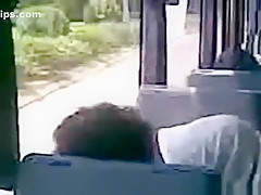 tapes an arab hijab girl blowing her bf's cock in a public bus