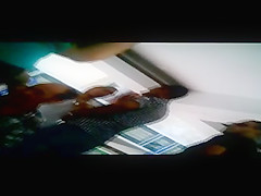 upskirit video metro tunisia